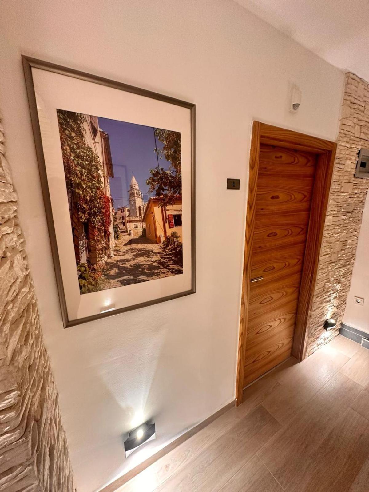 Old City Inn *** Pula Exterior foto